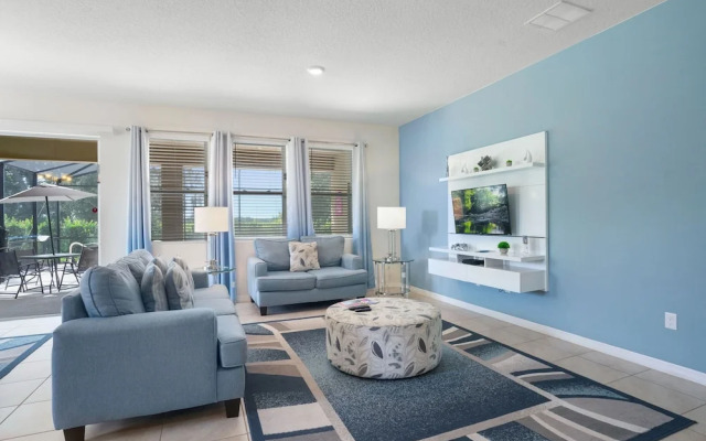 8032 Oak Shadow Court