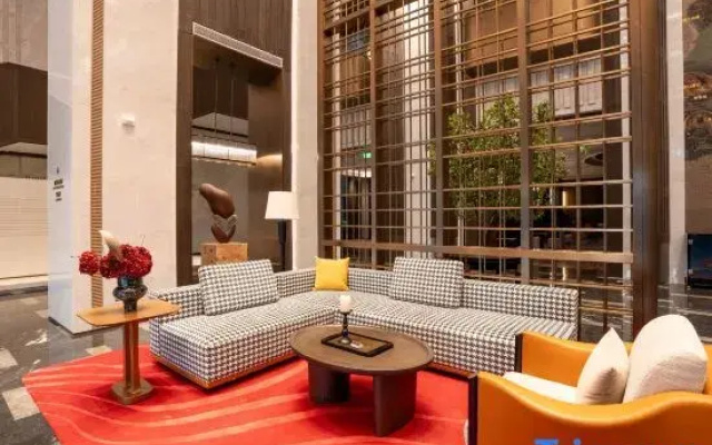 Donghu Lihua Grand Hotel