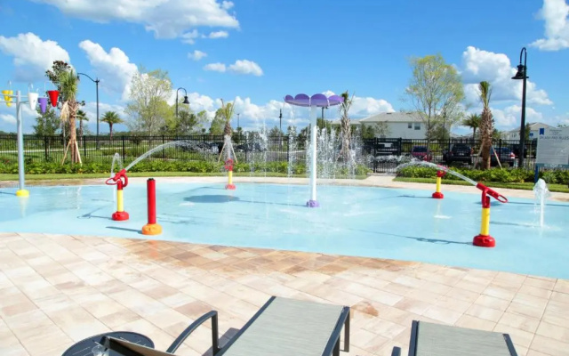 Four Bedrooms w/ Pool TownHome 4841