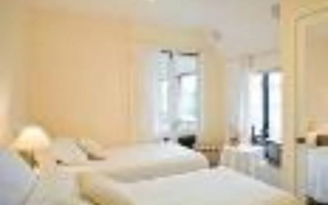 Admirals Landing Waterfront B&B