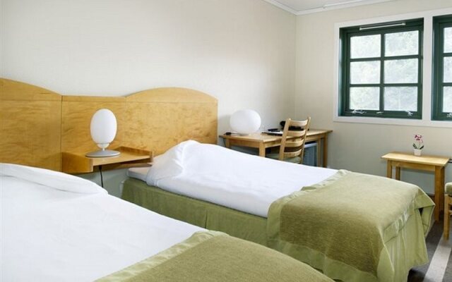 Отель Quality Hotel and Resort Kristiansand Норвегия, Кристиансанд - отзывы, цены и фото номеров - забронировать отель Quality Hotel and Resort Kristiansand онлайн комната для гостей