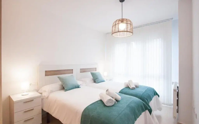 La Piedra L´Osu. Apartamento con piscina. Playa 3 km