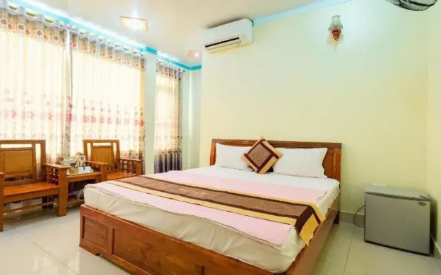 Manh Vuong Hotel