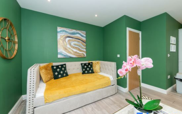 Ibex House Free Parking 2bed Fully Equipped Flat