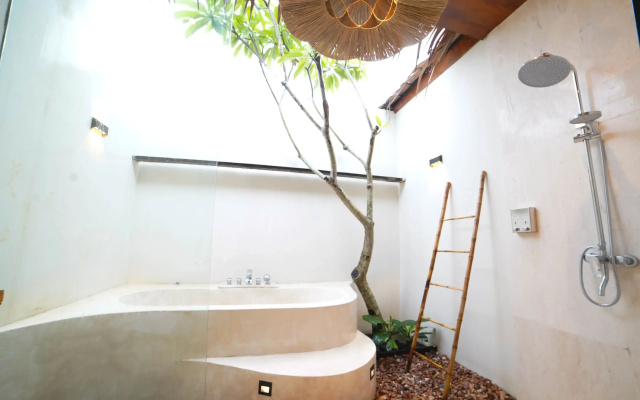 Ubu Villa Sujiva