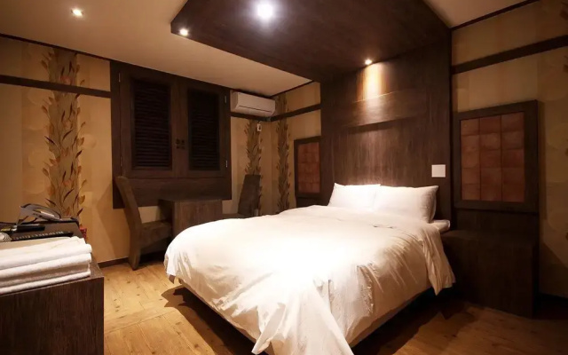 Iksan Haegeum Motel
