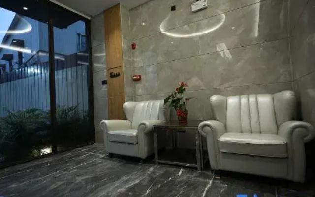 Ximen Hotel (Shantou High-speed Railway Station)