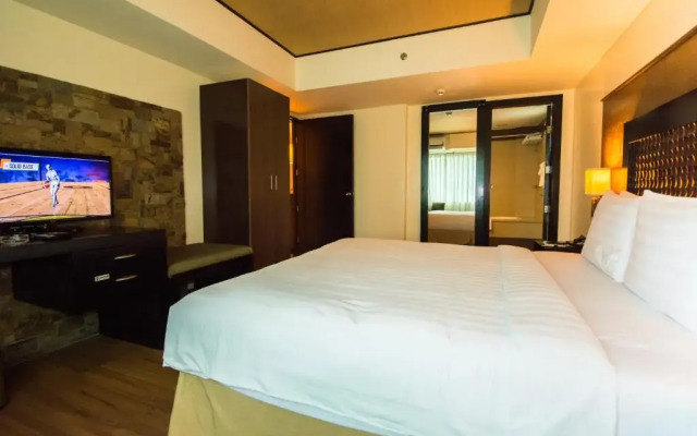Widus Hotel Clark