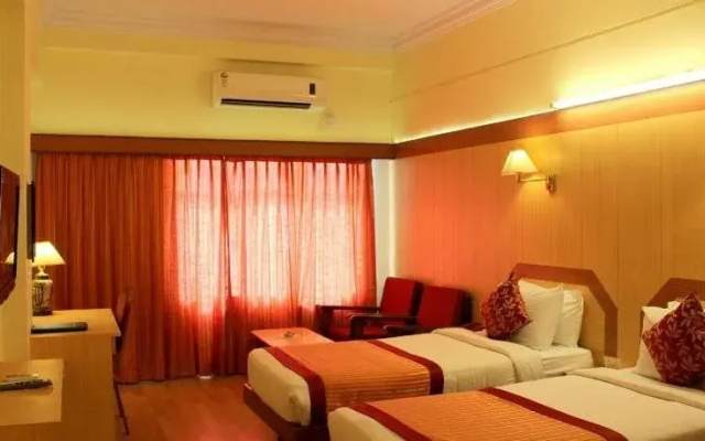 Hotel Yasodha Towers
