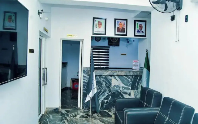 Alice Suites