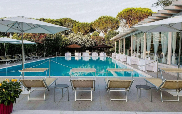 Отель Italiana Hotels Florence