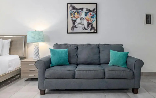 Turibana Plaza Suite 2