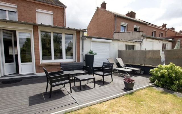 Maison Familiale 4p Avec Jardin