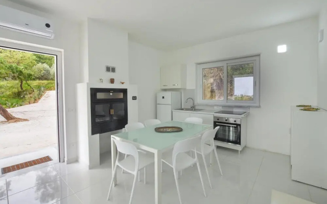 Nice Home in Montauro With Wifi and 2 Bedrooms