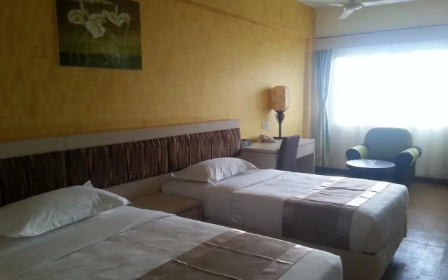 DZH Health Resort Club