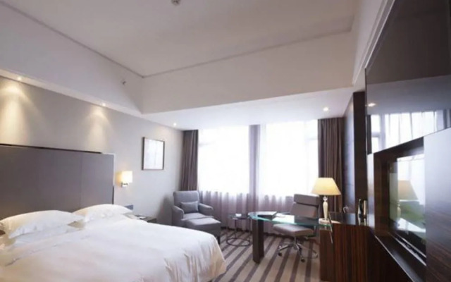 Wyndham Foshan Weijing Hotel (Sanshui Wanda Plaza)