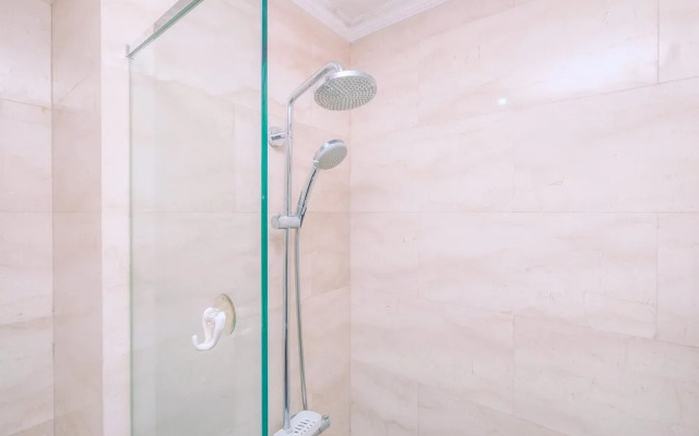 Comfortable And Fully Furnished Studio At Menteng Park Apartment