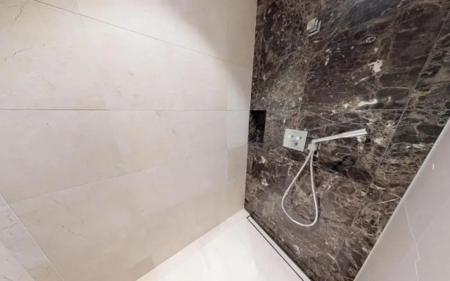 White Pearl Apartment 0.12