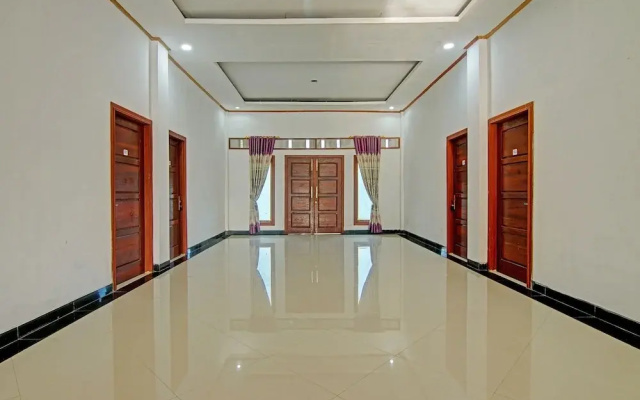 OYO 91852 Prima Guesthouse Syariah