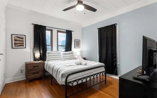 La Nina Charming 3BR Bungalow Pool