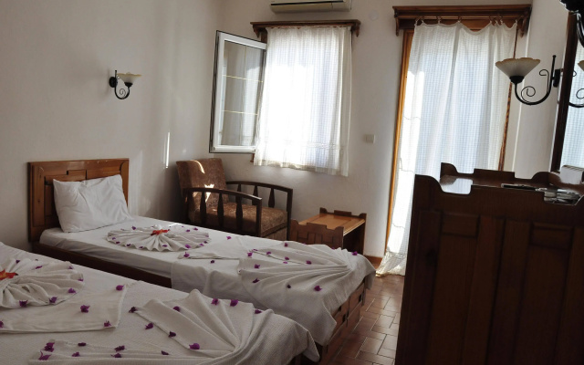 Nagi Beach Hotel