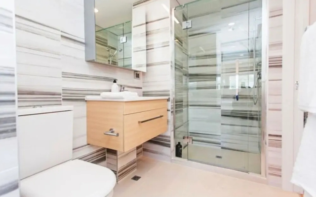 Luxury Apartment in Epsom