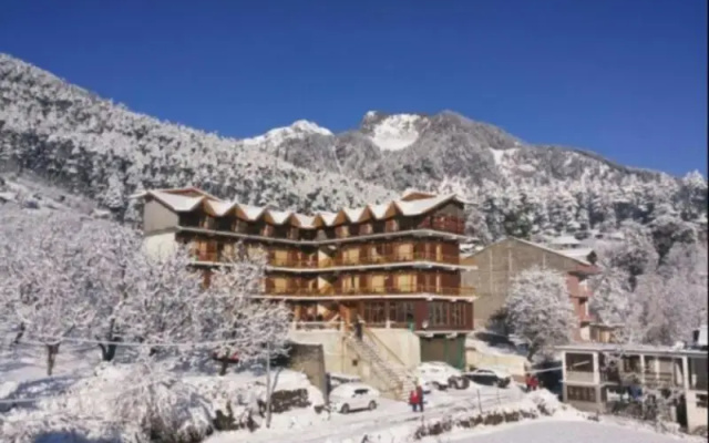 Snow Peak Retreat