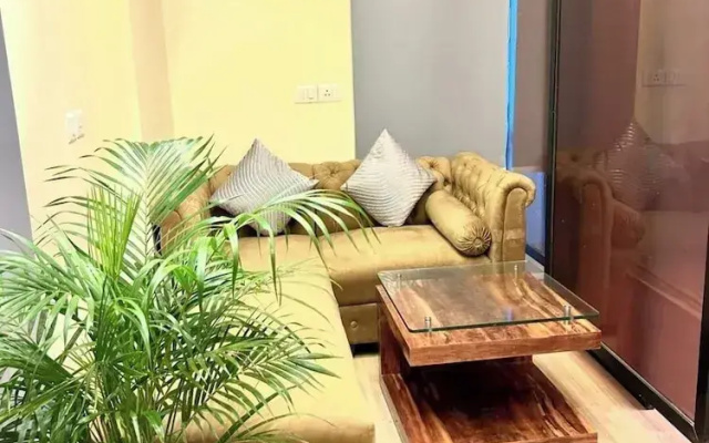 The Origin Suites opp Hyatt Regency
