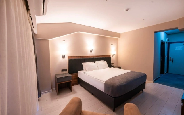 FormerCity Hotel