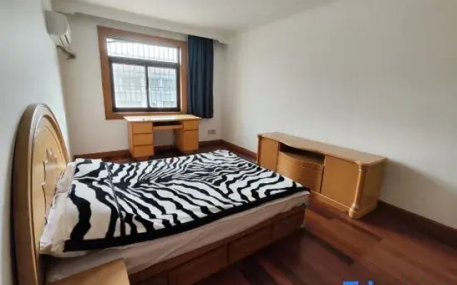 HuPofun Homestay (Jiuhuashan Subway Station)