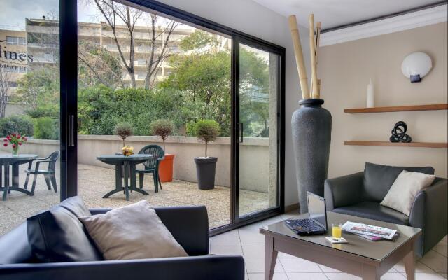 Отель Citadines Castellane Marseille вид на фасад