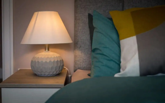 Buckingham House Modern Coastal 3BR Stay