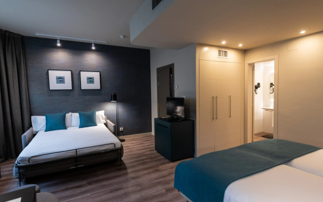 Atenea Rekord Suites Barcelona