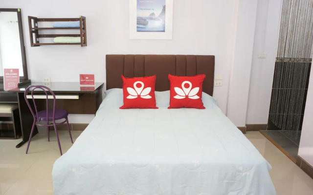 ZEN Rooms Mahajak Residence