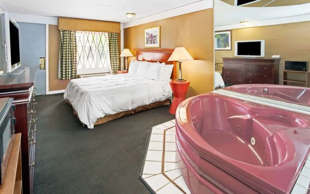 Exceed Inn