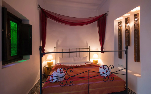Riad Lhena