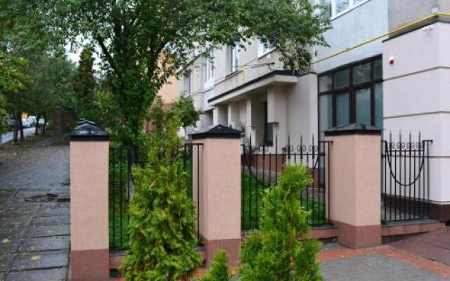 Hotel Sacvoyage Львов вид на фасад