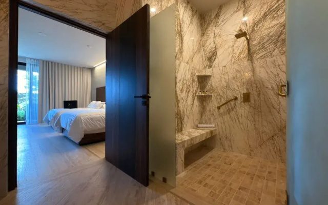 Hotel Montes Suites