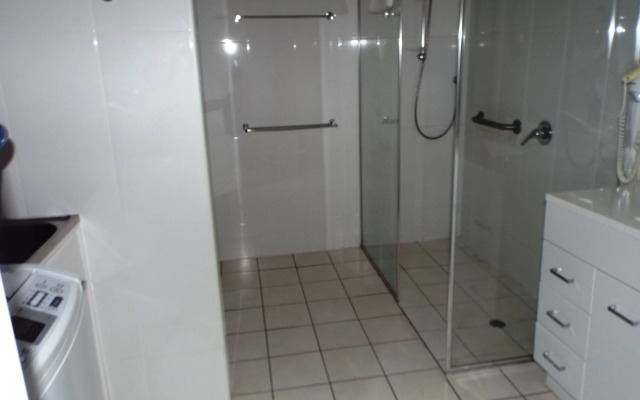 Northwind Beachfront Apartments