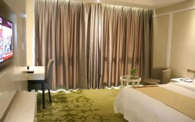Huatong Hotel