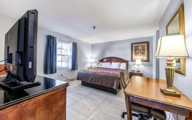 Rodeway Inn & Suites Haines City