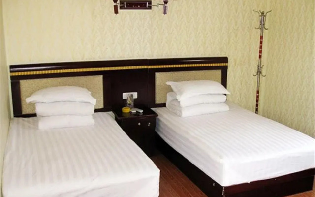 Jinfeng Hostel Anxinbei Road Store
