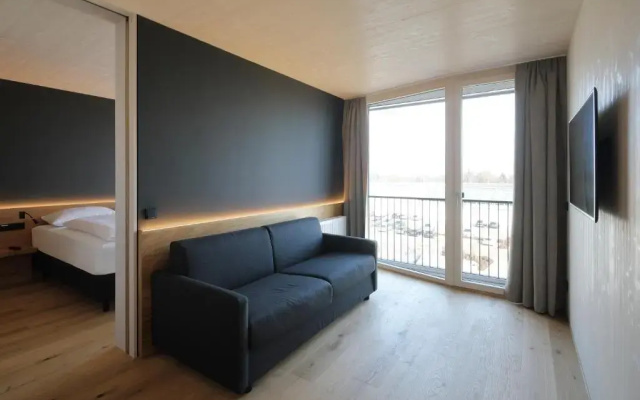 2nd Home Hotel