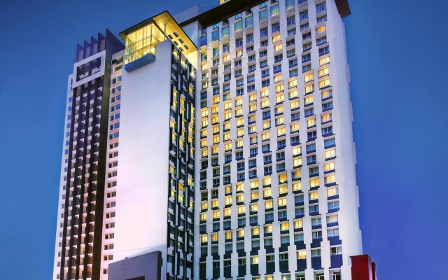 Отель Furama Bukit Bintang Малайзия, Куала-Лумпур - отзывы, цены и фото номеров - забронировать отель Furama Bukit Bintang онлайн вид на фасад