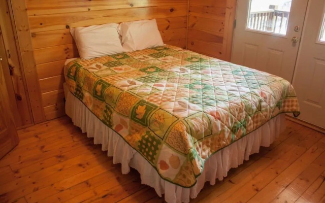 203 Tranquility - 5 Br Cabin