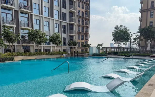 LUX  The Collective Dubai hills Suite
