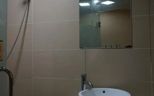 Kaisi Express Hotel