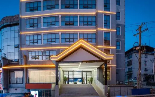 Dongfang International Hotel
