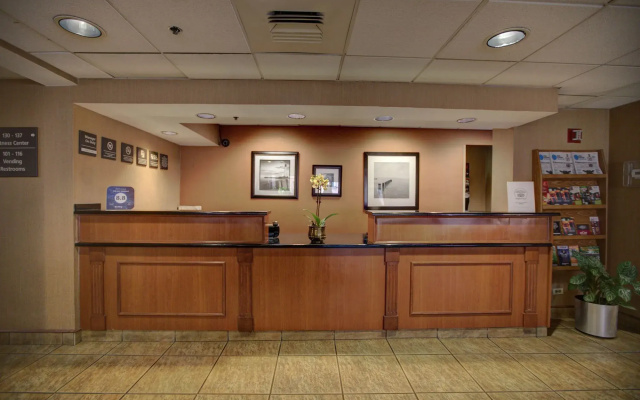 SureStay Plus Hotel by Best Western Chicago Lombard