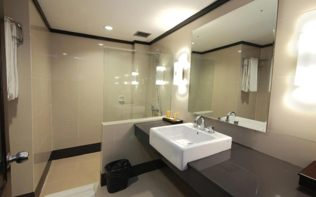 Hotel Pangeran Beach